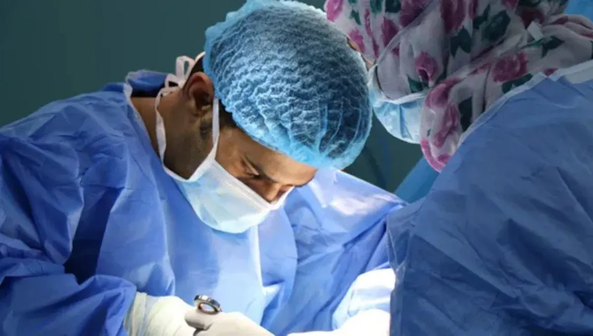 Half Kg Of Hairball Removed: अमरावतीत 10 वर्षीय मुलीच्या पोटातून 480 ग्रॅम हेअरबॉल यशस्वीपणे काढला