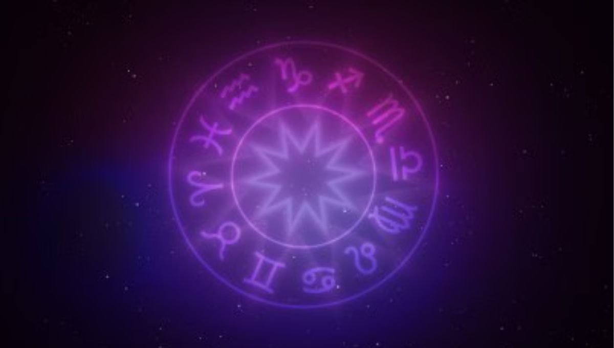 प्रेमात आजचा दिवस खास! 14 ऑगस्ट 2025 चं राशीभविष्य उघडेल सगळी रहस्यं!